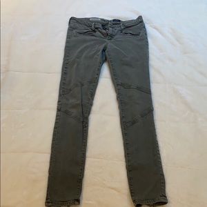 Army Green AG Motto Zipper Legging